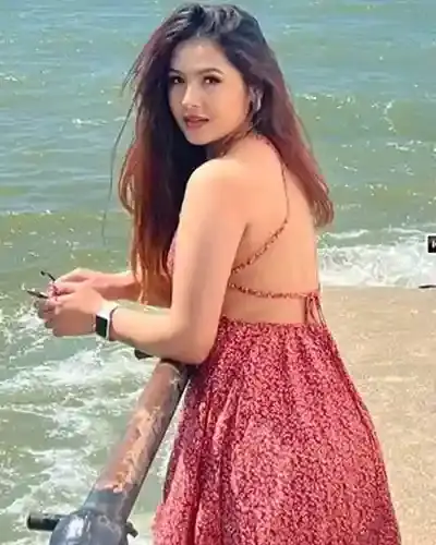 Call Girls in Mahroni